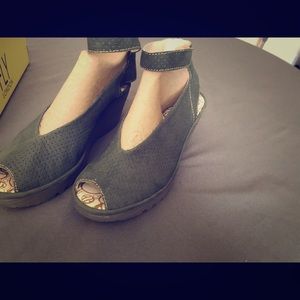 Fly London Ayala Pref 39 Grey